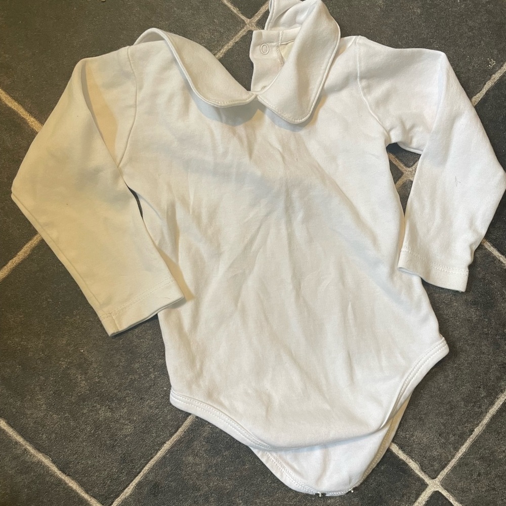 TBBC Peter Pan collar onesie 🎩